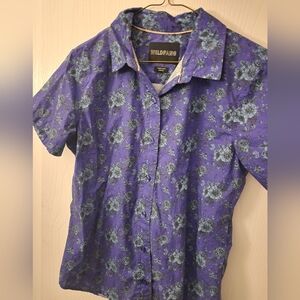 Wildfang essential short sleeve button floral shirt small